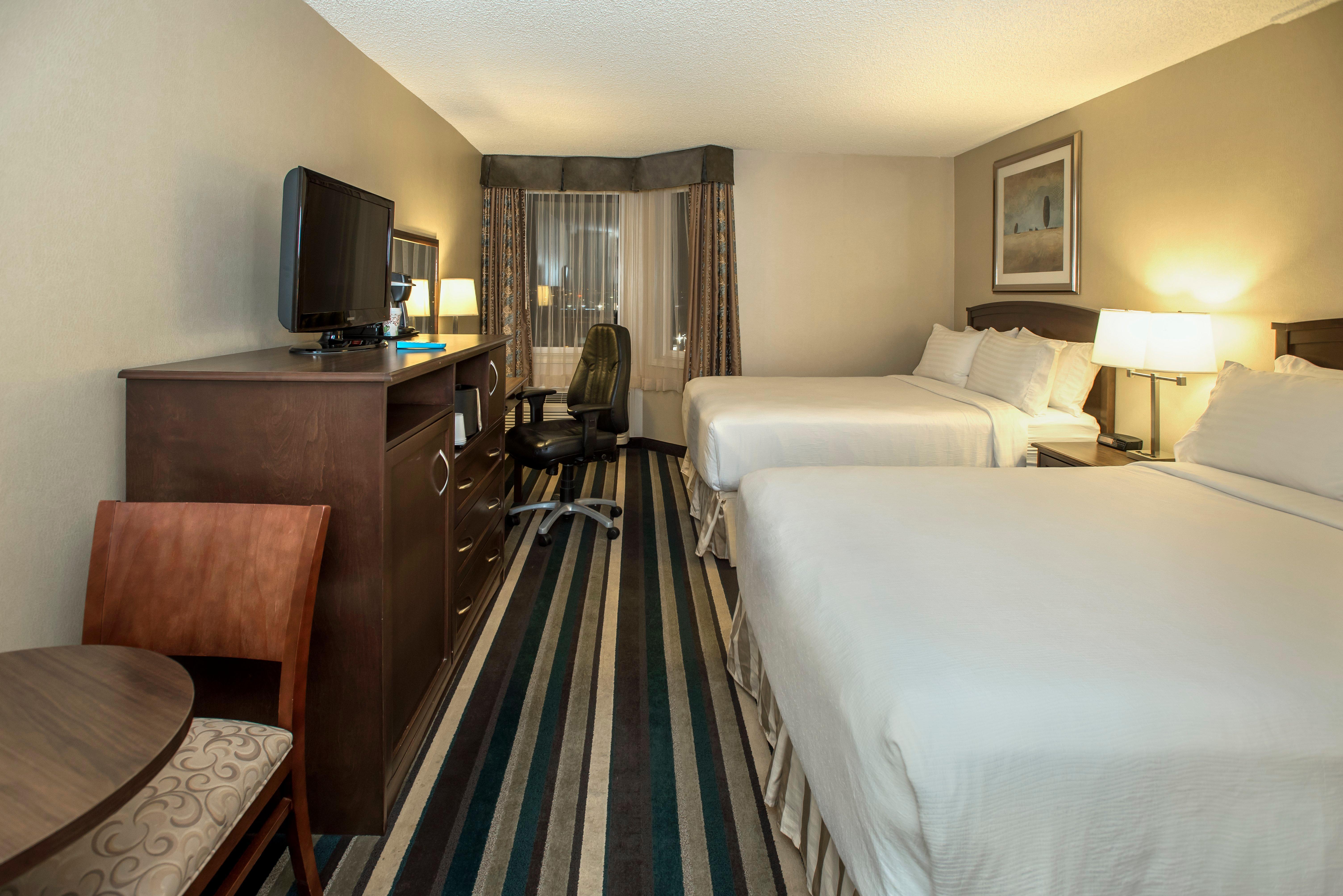Holiday Inn Conference Centre Edmonton South By Ihg Exterior foto
